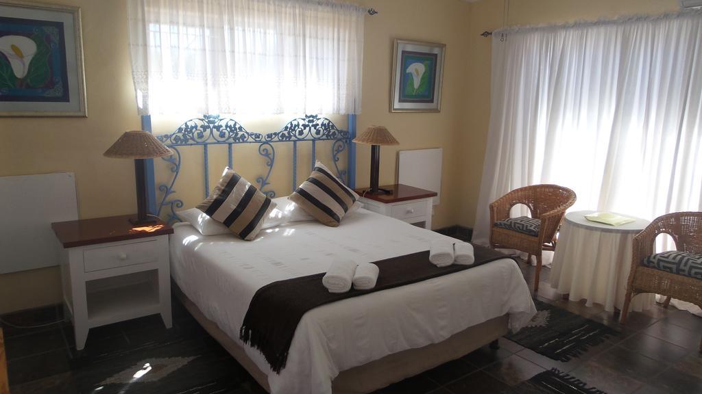 Sir Lambert'S Guesthouse Lambert's Bay Ruang foto